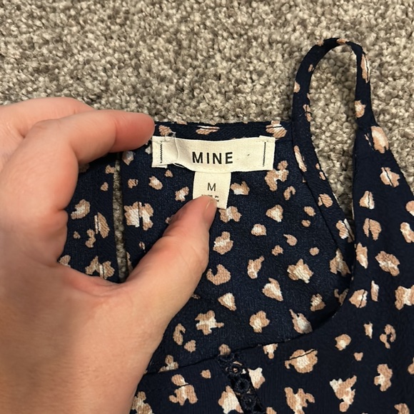 Mine Size Medium Juniors Top - Picture 2 of 4